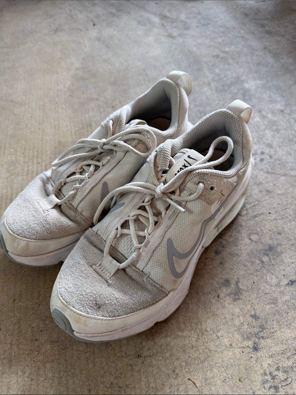 Nike Women's Light Beige/Off-White Athletic Sneakers